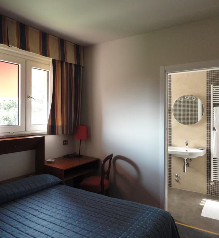 Cravero Rooms Caltignaga Rum bild